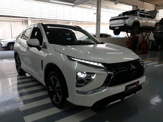 MITSUBISHI ECLIPSE CROSS 1.5 MIVEC TURBO GASOLINA HPE-S S-AWC CVT MITSUBISHI ECLIPSE CROSS 1.5 MIVEC TURBO GASOLINA HPE-S S-AWC CVT